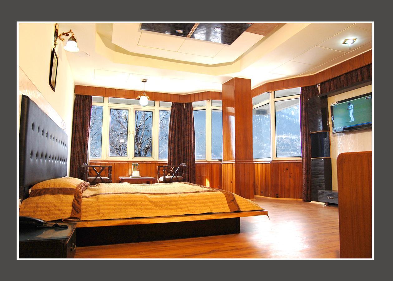 Hotel Out Town มะนาลี ภายนอก รูปภาพ