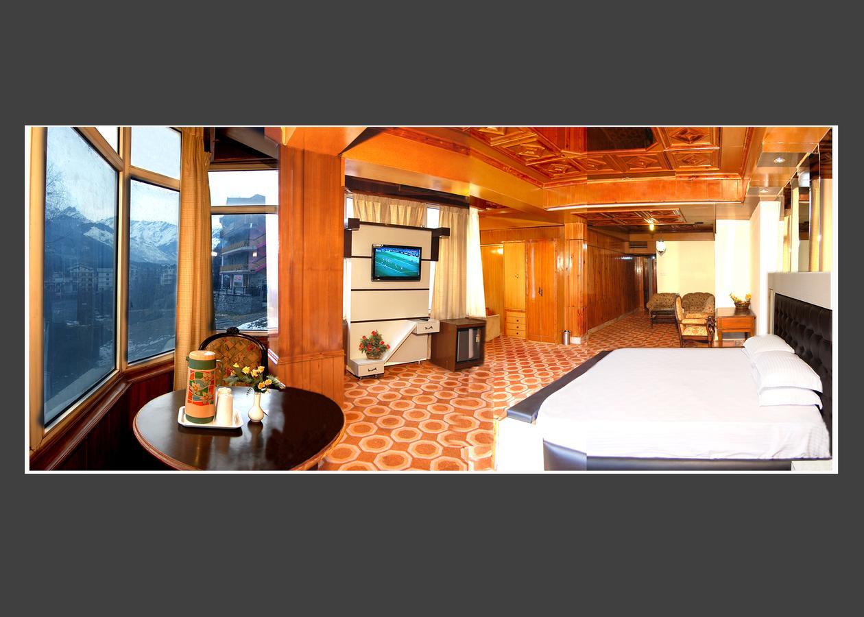 Hotel Out Town มะนาลี ภายนอก รูปภาพ
